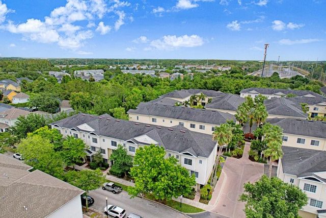 9838 W PARK VILLAGE DRIVE 9838, Tampa, FL 33626
