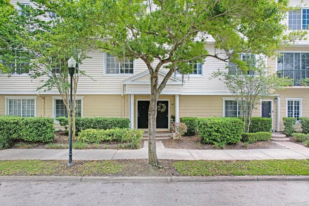 Image 40 of property listing at 9838 W PARK VILLAGE DRIVE 9838, Tampa, FL 33626