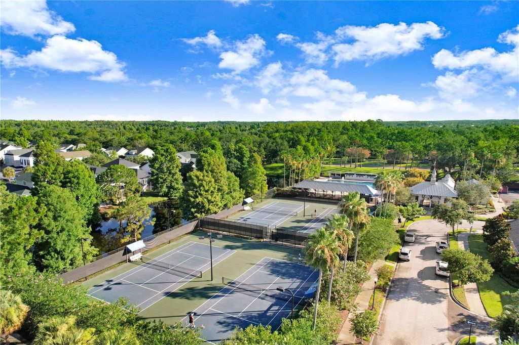 Image 49 of property listing at 9838 W PARK VILLAGE DRIVE 9838, Tampa, FL 33626