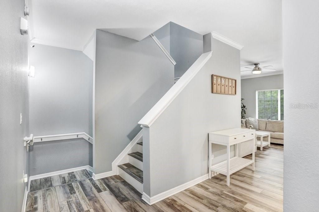 Image 7 of property listing at 9838 W PARK VILLAGE DRIVE 9838, Tampa, FL 33626