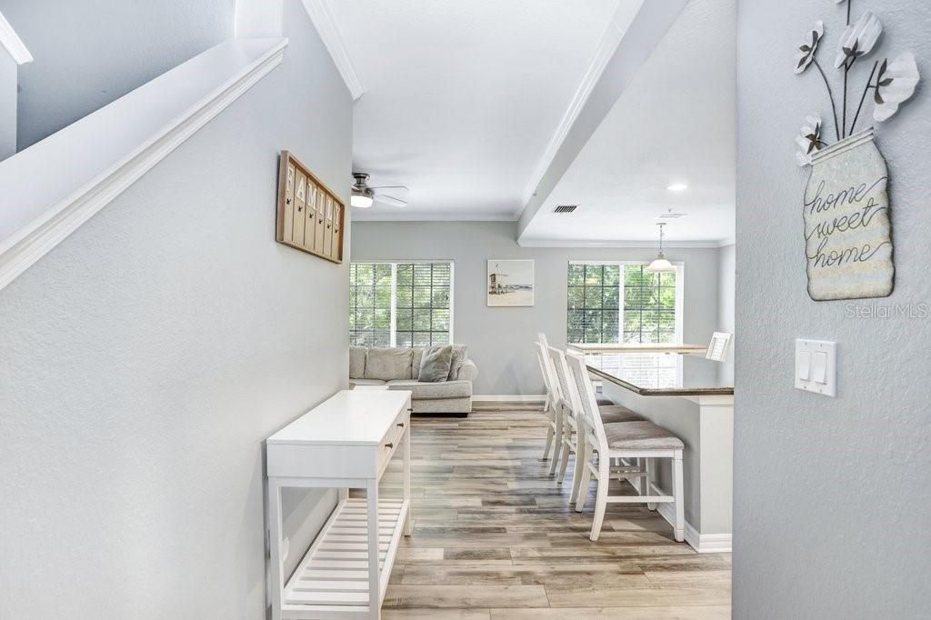 Image 8 of property listing at 9838 W PARK VILLAGE DRIVE 9838, Tampa, FL 33626