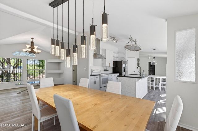 9971 S Spiney Cactus Way, Tucson, AZ 85756