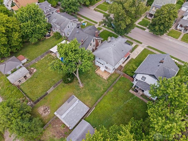 2212 Arlington Avenue, Middletown, OH 45044
