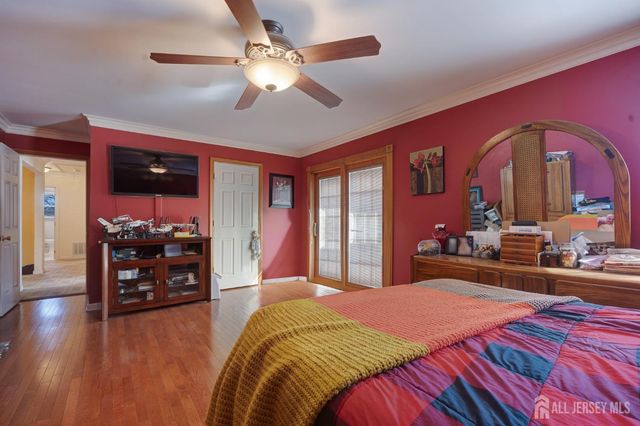 30 Rieder Road, Edison, NJ 08817