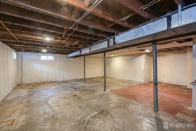 30 Rieder Road, Edison, NJ 08817