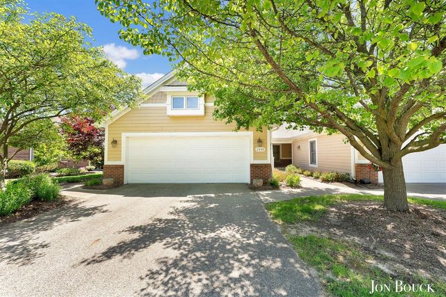 2940 Grand Isle Drive 9, Belmont, MI 49306