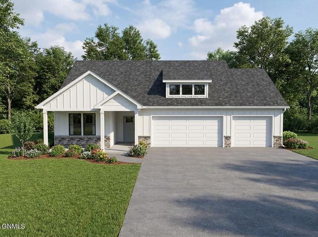 6313 Davies Drive, Bismarck, ND 58503 property photo