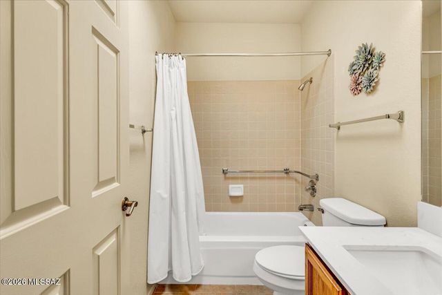 1525 W Vía Del Jarrito, Green Valley, AZ 85622