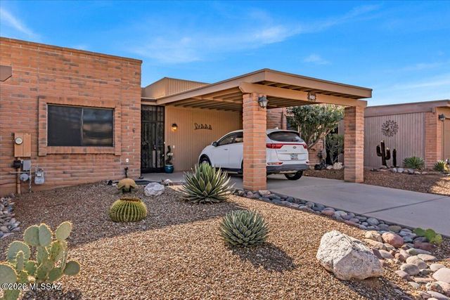 1525 W Vía Del Jarrito, Green Valley, AZ 85622