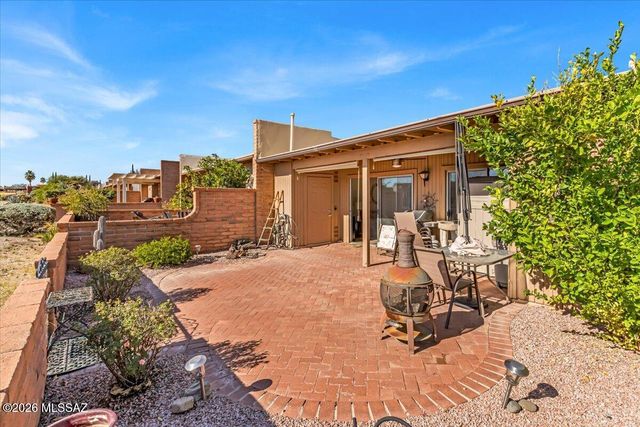 1525 W Vía Del Jarrito, Green Valley, AZ 85622