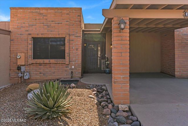 1525 W Vía Del Jarrito, Green Valley, AZ 85622