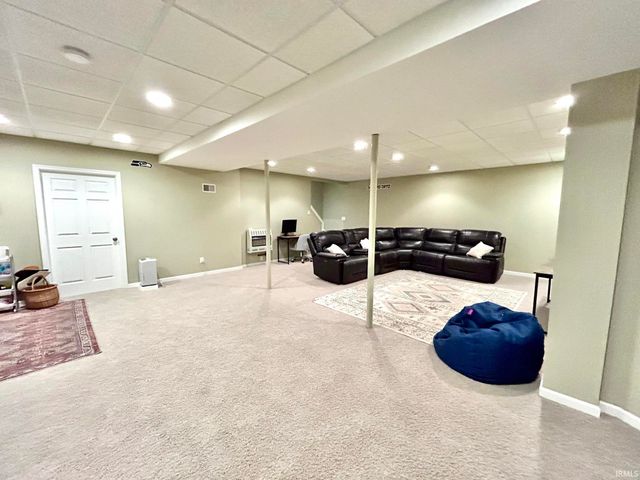 30547 Pine Bluff Drive, Elkhart, IN 46517