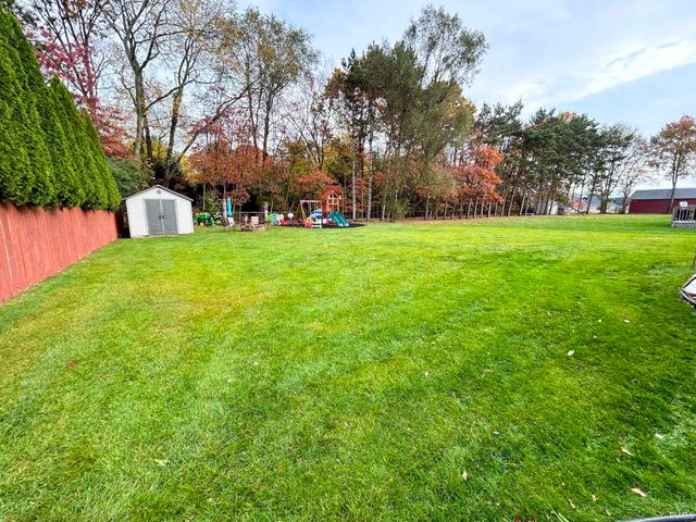 30547 Pine Bluff Drive, Elkhart, IN 46517