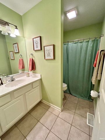 30547 Pine Bluff Drive, Elkhart, IN 46517