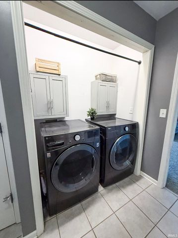 30547 Pine Bluff Drive, Elkhart, IN 46517