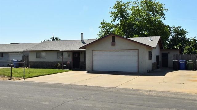 1636 Woodworth Ave, Modesto, CA 95351
