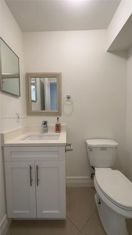 5340 Bosque Ln 98, West Palm Beach, FL 33415