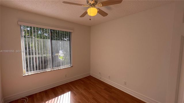 5340 Bosque Ln 98, West Palm Beach, FL 33415