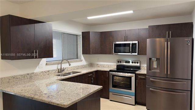 5340 Bosque Ln 98, West Palm Beach, FL 33415