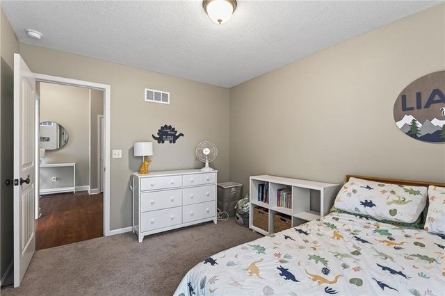 18302 W 194th Terrace, Spring Hill, KS 66083