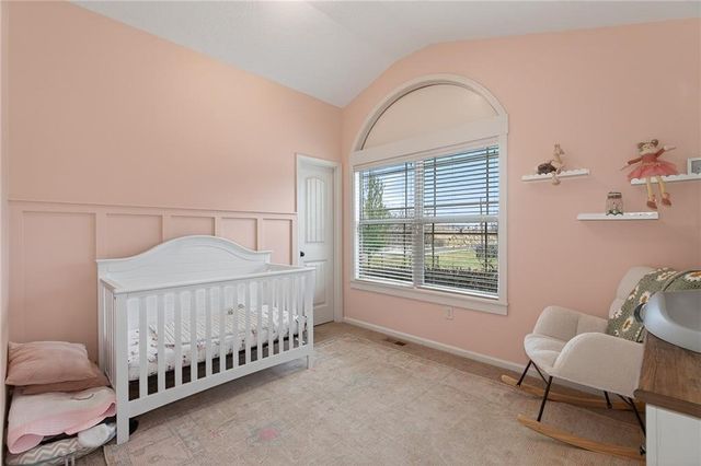 18302 W 194th Terrace, Spring Hill, KS 66083