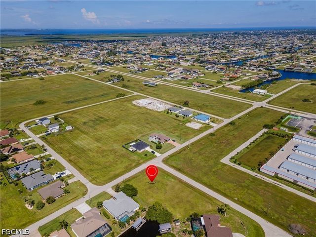 3232 NW 7th ST, Cape Coral, FL 33993