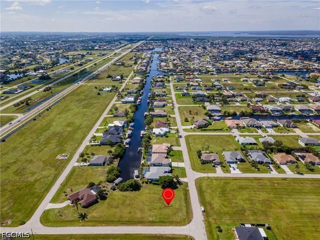 3232 NW 7th ST, Cape Coral, FL 33993