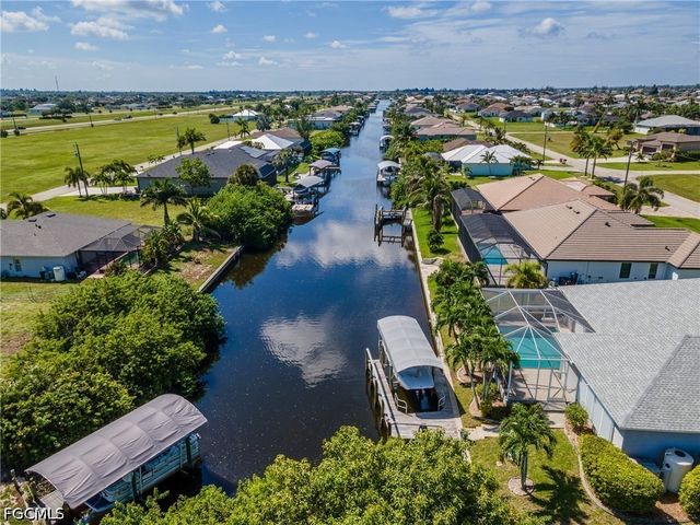 3232 NW 7th ST, Cape Coral, FL 33993