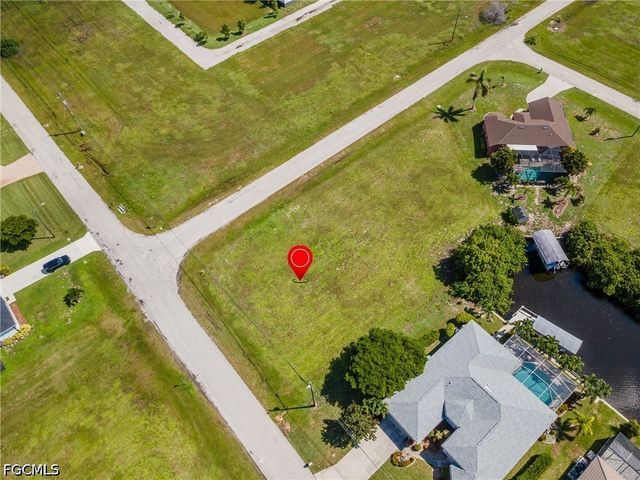 3232 NW 7th ST, Cape Coral, FL 33993
