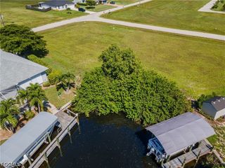 3232 NW 7th ST, Cape Coral, FL 33993