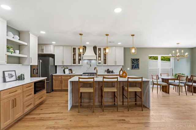 3834 Petoskey Avenue, Mariemont, OH 45227