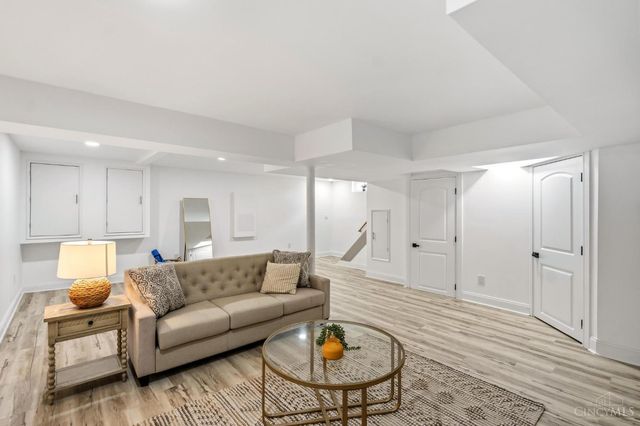 3834 Petoskey Avenue, Mariemont, OH 45227