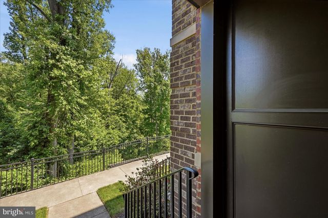 3169 VIRGINIA BLUEBELL CT, Fairfax, VA 22031