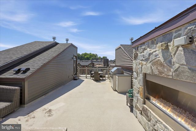 3169 VIRGINIA BLUEBELL CT, Fairfax, VA 22031