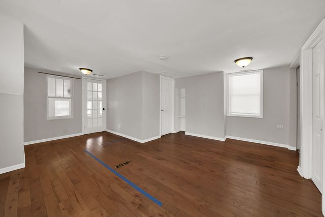 11014 S Washtenaw Avenue, Chicago, IL 60655
