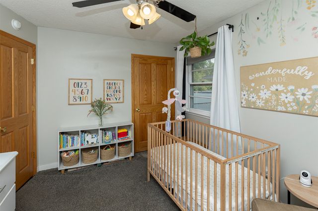 1229 SW Franklin Court, Ankeny, IA 50023