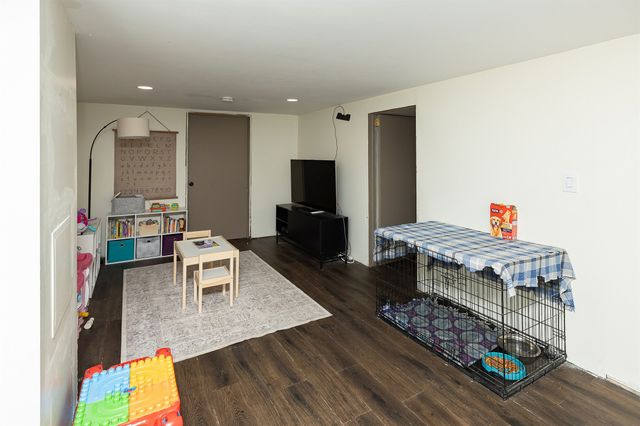 1229 SW Franklin Court, Ankeny, IA 50023