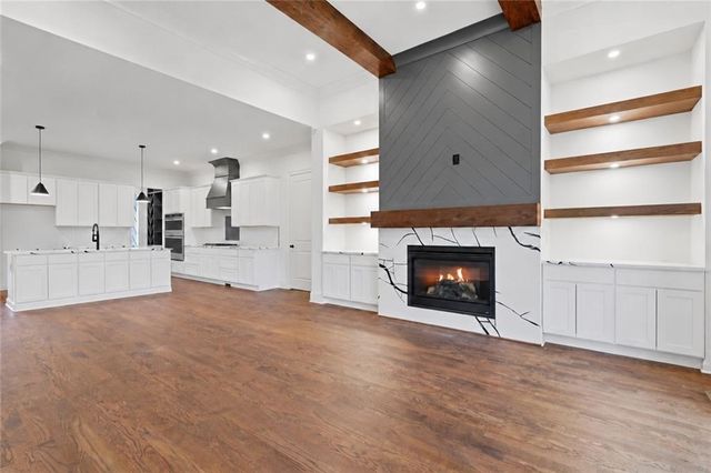 741 N Price Road, Sugar Hill, GA 30518