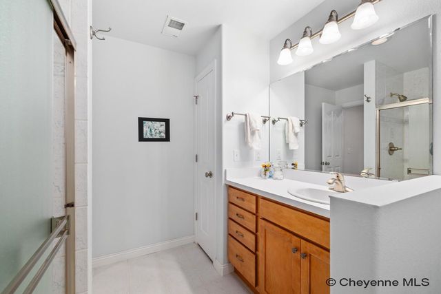 811 WEST DALE BLVD, Cheyenne, WY 82009