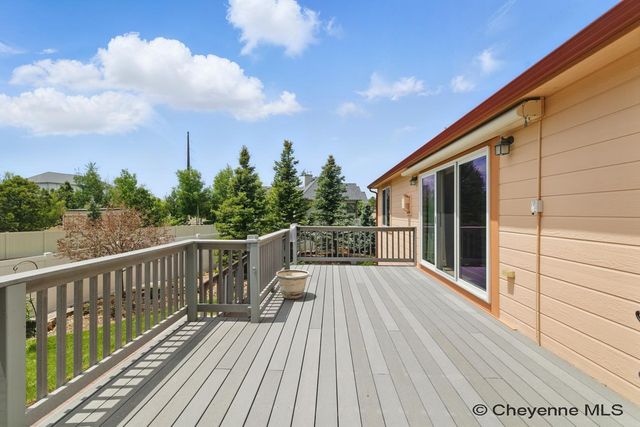 811 WEST DALE BLVD, Cheyenne, WY 82009