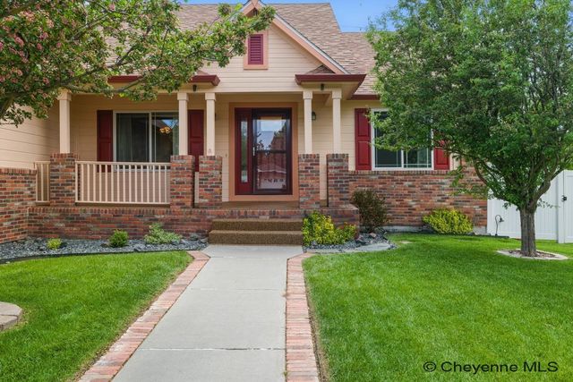 811 WEST DALE BLVD, Cheyenne, WY 82009