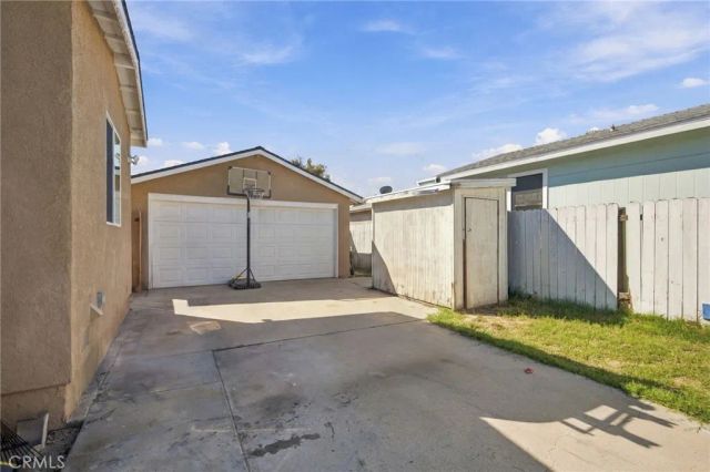 5510 Roosevelt Avenue, Santa Ana, CA 92703