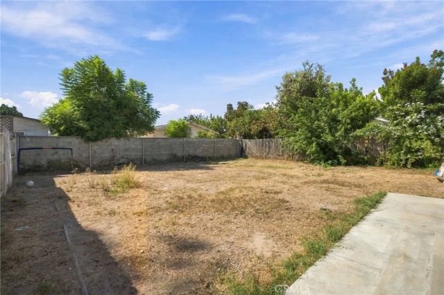 5510 Roosevelt Avenue, Santa Ana, CA 92703