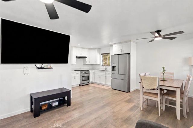 5510 Roosevelt Avenue, Santa Ana, CA 92703