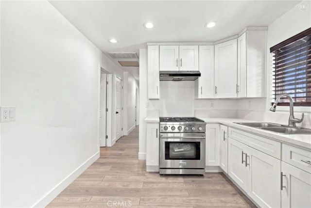 5510 Roosevelt Avenue, Santa Ana, CA 92703