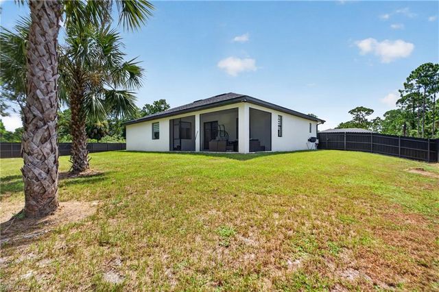 414 Highland AVE, Lehigh Acres, FL 33972