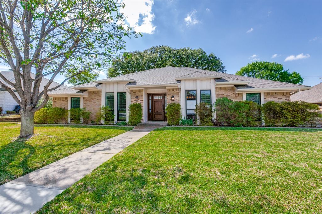 8833 Flint Falls Drive, Dallas, TX 75243