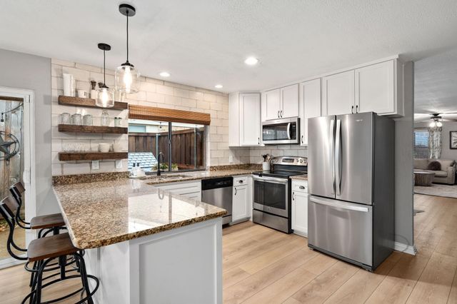 1741 Delaford Drive, Carrollton, TX 75007