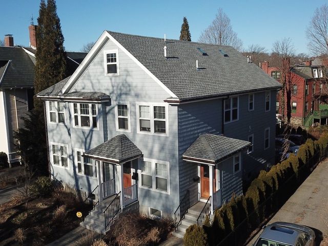 279 Walnut Street 2, Brookline, MA 02445