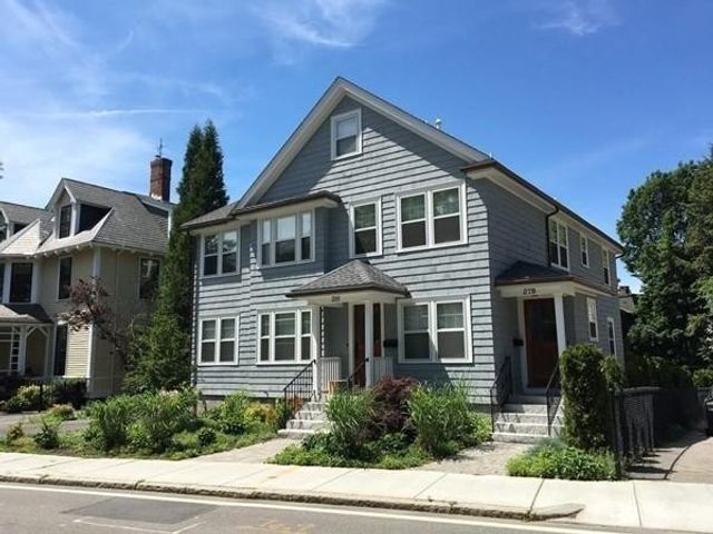 279 Walnut Street 2, Brookline, MA 02445